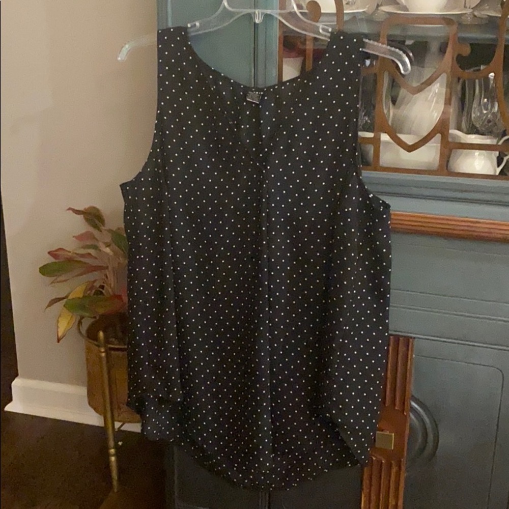 •3/$20• —TORRID— Black with White Polka Dot  Top